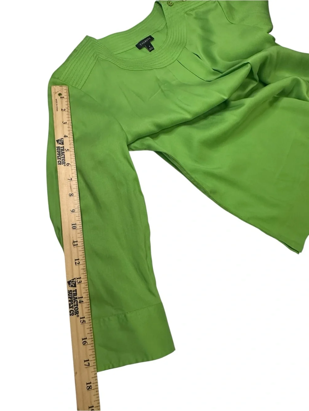 Talbots 100% Tencel Lyocell Lime Green Pleated 3/4 Sleeve Blouse Size 4